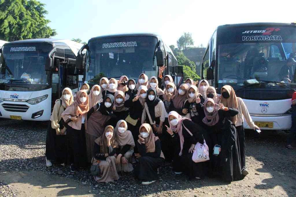 paket tour rombongan
